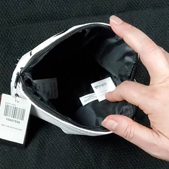 VHTF OG Heart Logo Loungefly NBC Makeup Pouch - Picture 6 of 10